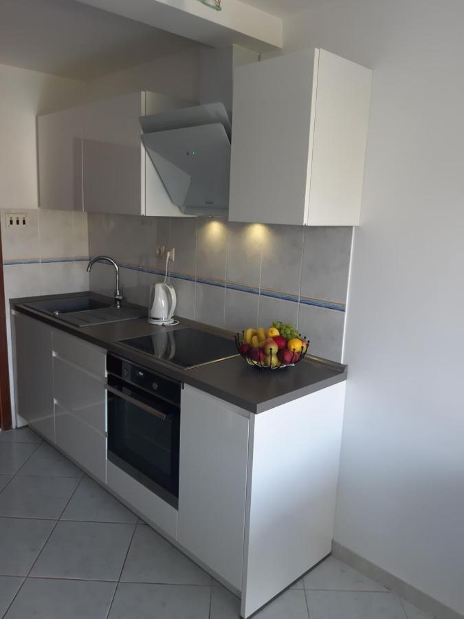 Apartmani I & J Seric Seget Vranjica Ngoại thất bức ảnh