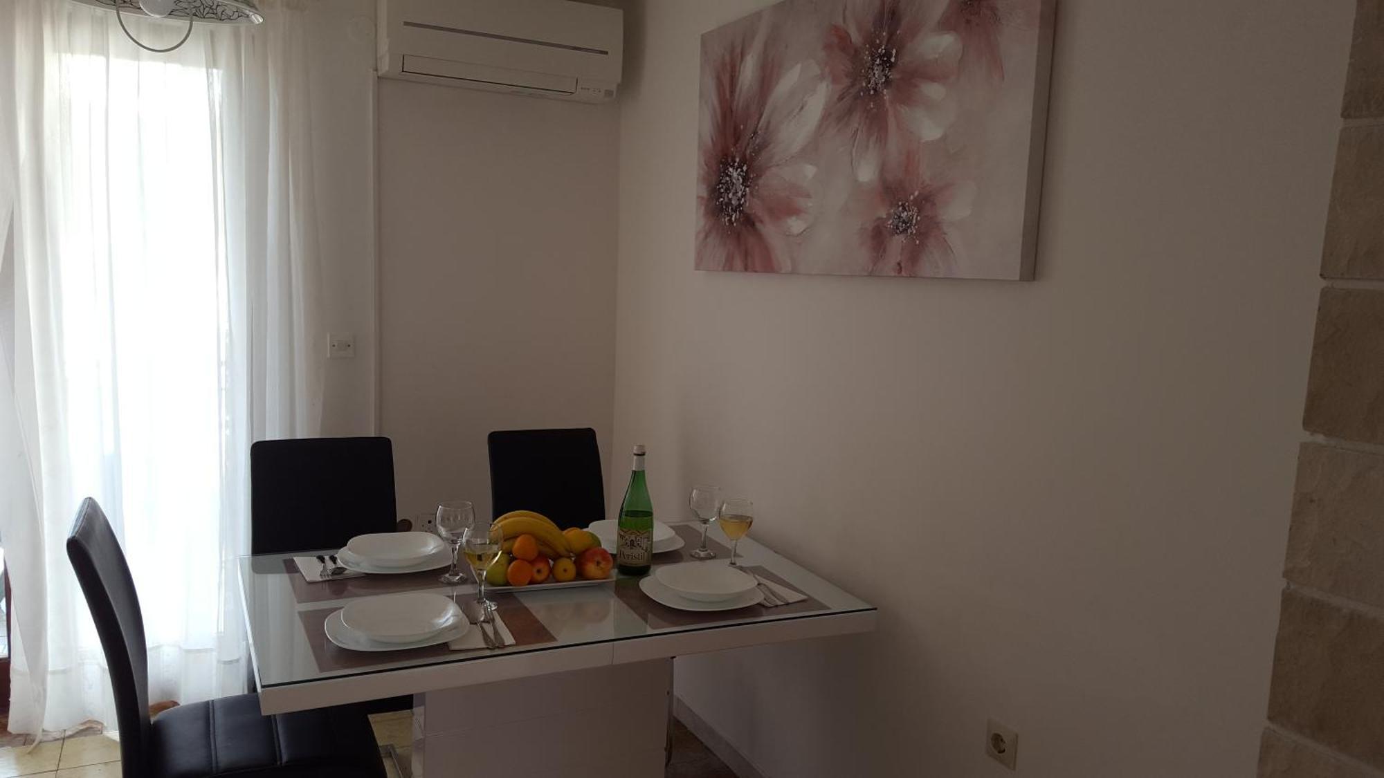 Apartmani I & J Seric Seget Vranjica Ngoại thất bức ảnh