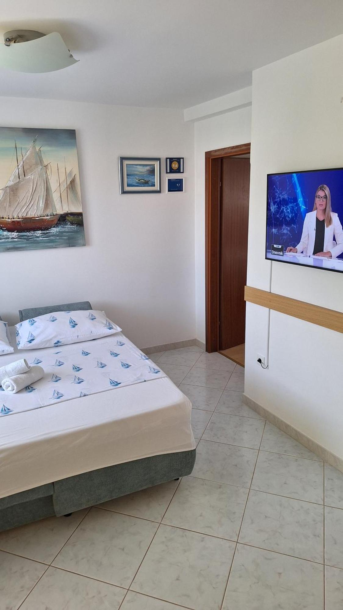Apartmani I & J Seric Seget Vranjica Ngoại thất bức ảnh