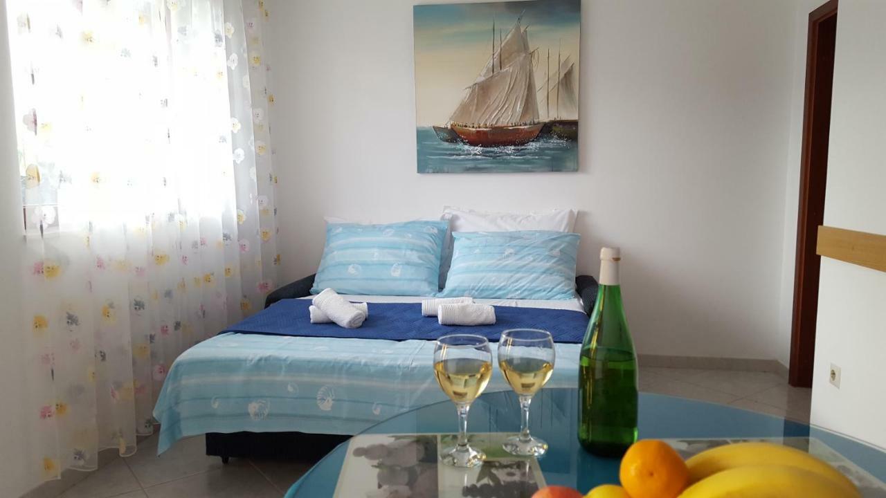 Apartmani I & J Seric Seget Vranjica Ngoại thất bức ảnh