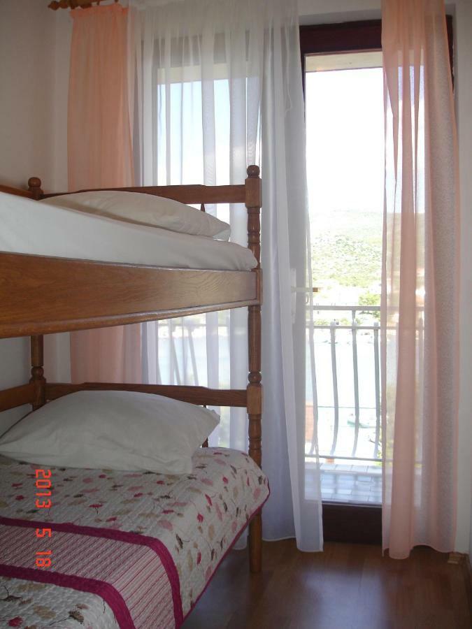 Apartmani I & J Seric Seget Vranjica Ngoại thất bức ảnh