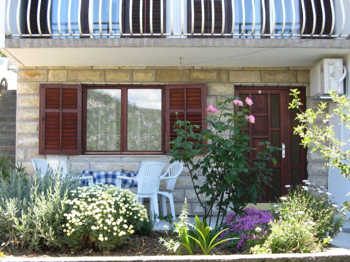 Apartmani I & J Seric Seget Vranjica Ngoại thất bức ảnh